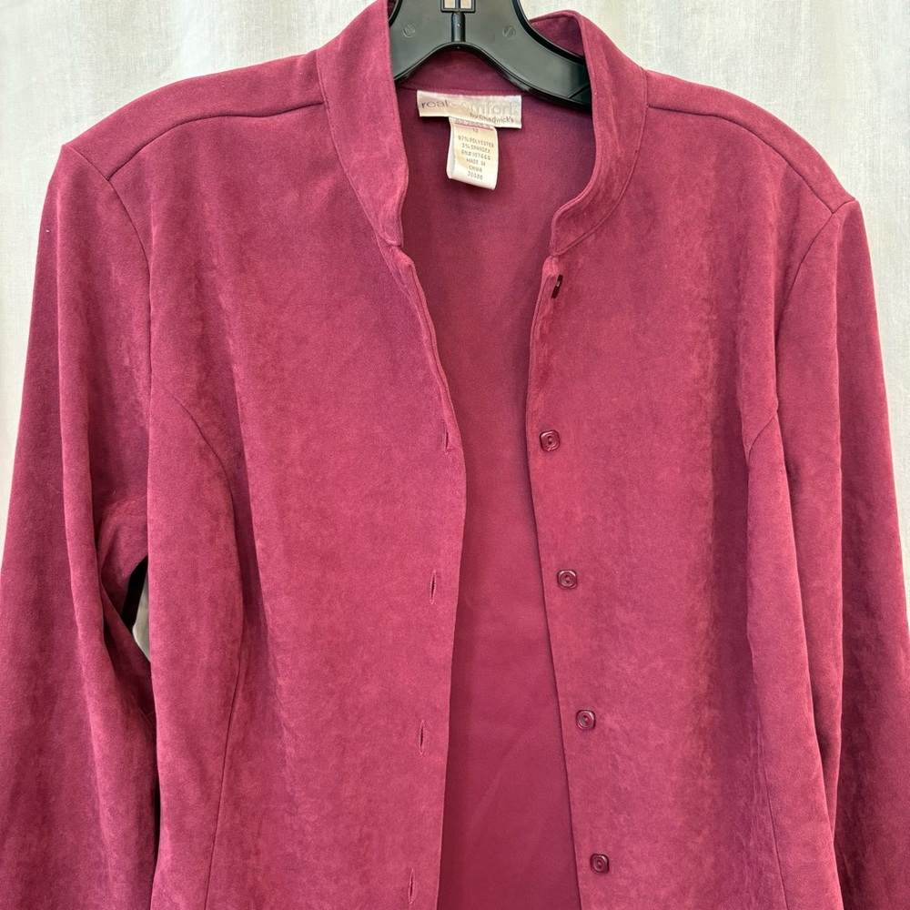 EUC Chadwick’s Vintage Suede Like Super Soft Wine Colored Shirt Jacket Size 12‎